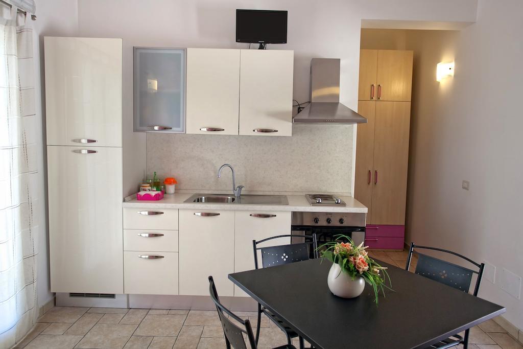 Agriturismo La Collina Degli Ulivi อุจจาโน ลาเคียซา ห้อง รูปภาพ